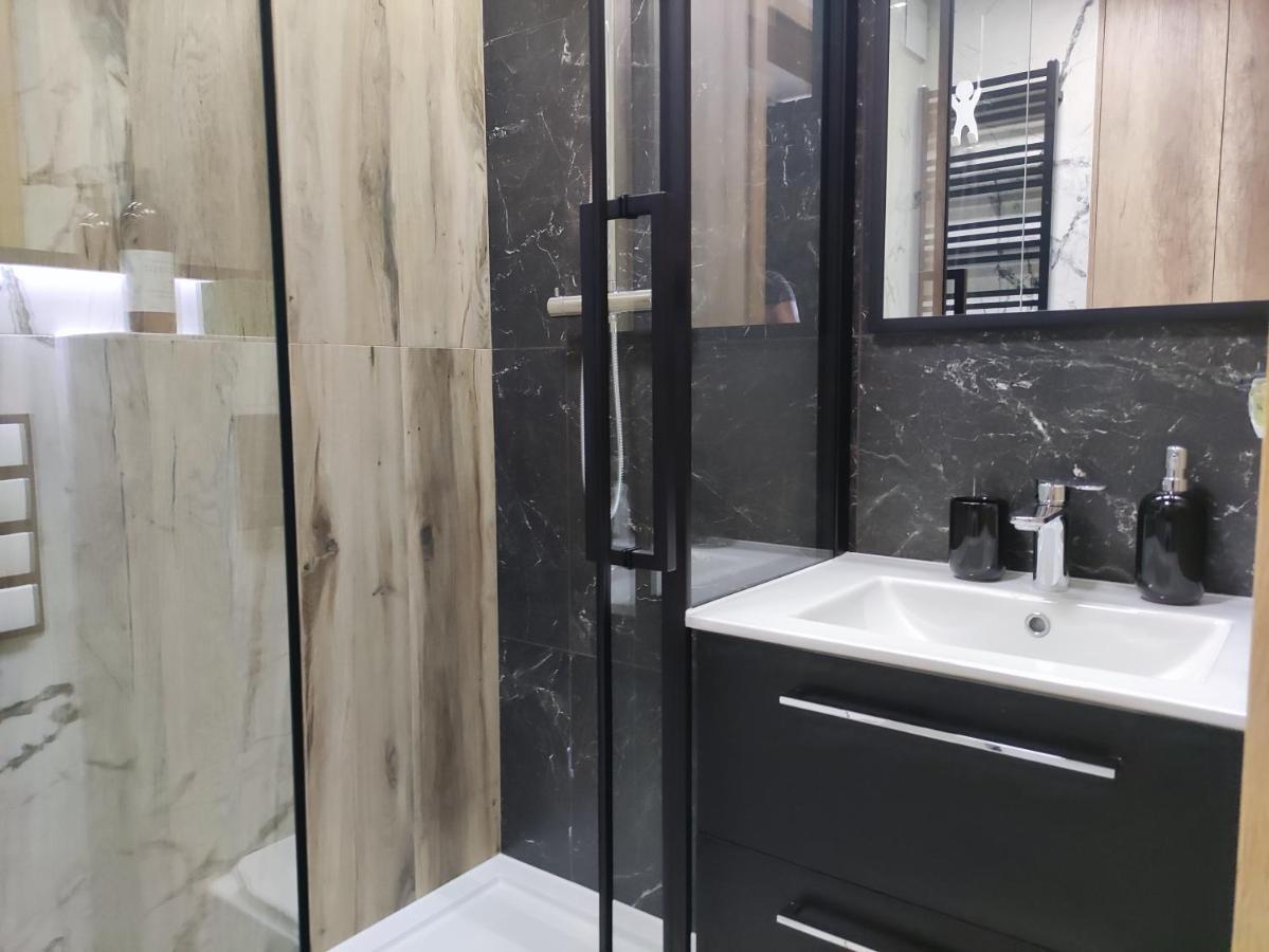 Appartamento Apartament Harmata Jagiellonska 42 New 2023 Varsavia Esterno foto